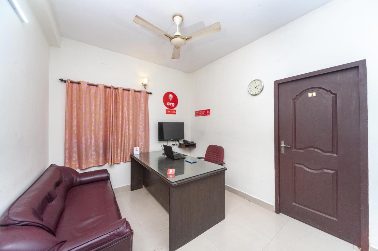 Oyo 22019 Skye Service Apartments เชนไน ภายนอก รูปภาพ