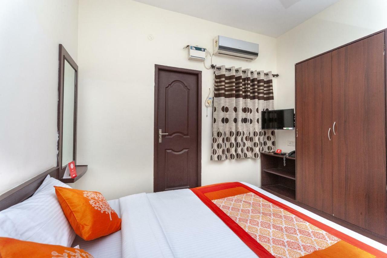 Oyo 22019 Skye Service Apartments เชนไน ภายนอก รูปภาพ